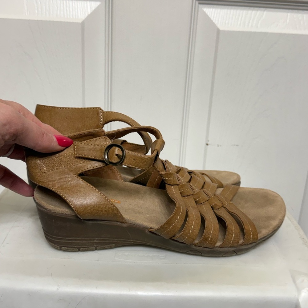 Yuu Brown Woven Leather Wedge Sandals